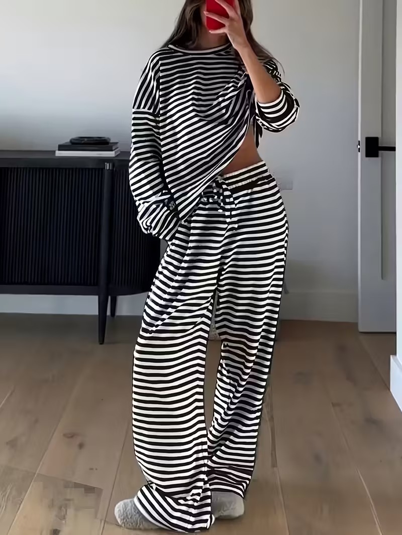 Completo Set 2 Pezzi Donna Aut - Winter Clothing For Women recensione e prezzo